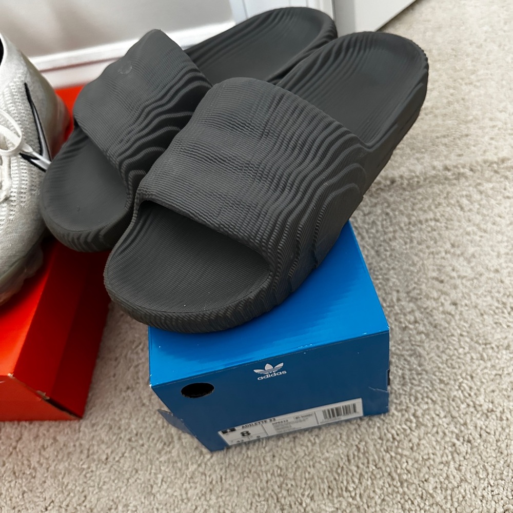 Adilette 22